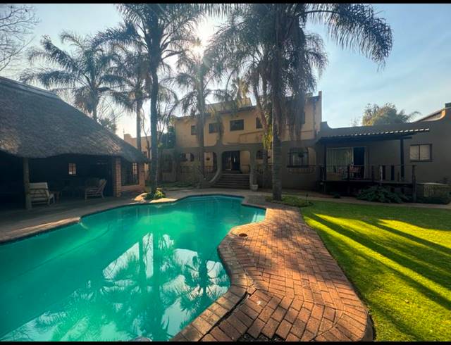 4 BEDROOM HOUSE FOR SALE IN GHOLFSIG